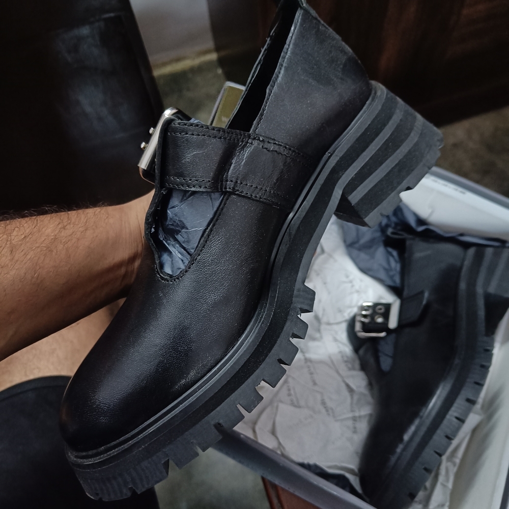 T-Bar Flat Loafer - Picture 5 of 12